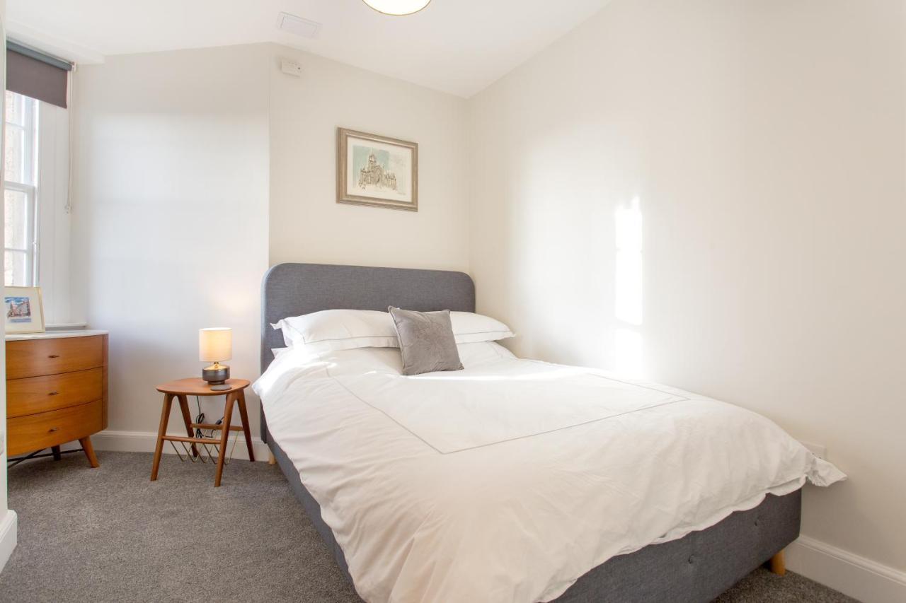 Royal Mile - Old Town Apartment Edynburg Zewnętrze zdjęcie